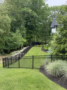 Aluminum three-rail fence