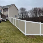 Two-tone vinyl fence